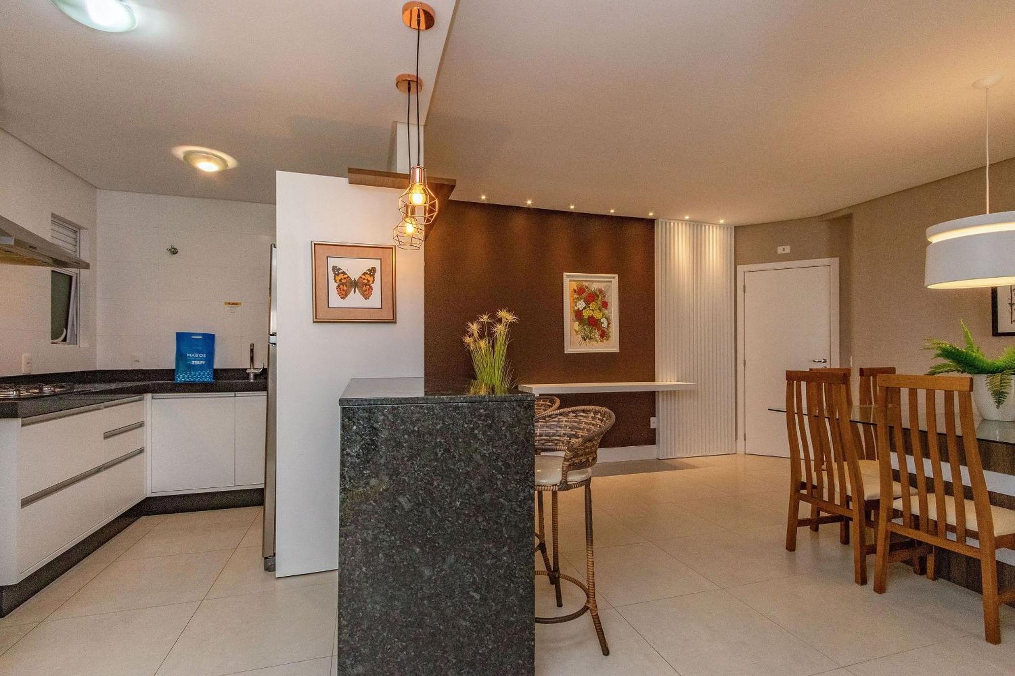 Boulevard 224D - Excelente Apartamento Em Condominio De Luxo No Centro De Bombinhas - Piscina - Jacuzzi - Academia - Portaria 24H. المظهر الخارجي الصورة