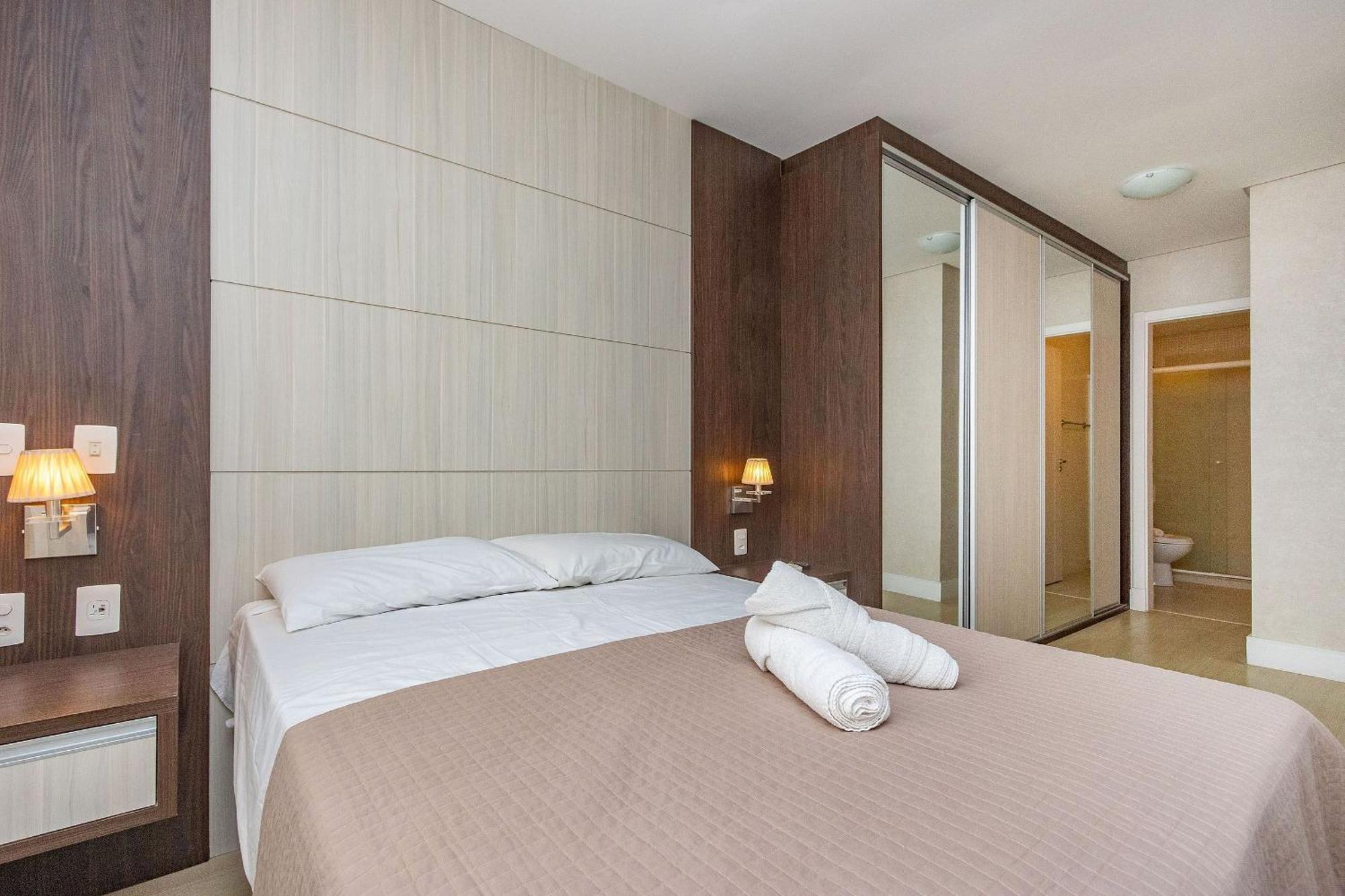 Boulevard 224D - Excelente Apartamento Em Condominio De Luxo No Centro De Bombinhas - Piscina - Jacuzzi - Academia - Portaria 24H. المظهر الخارجي الصورة
