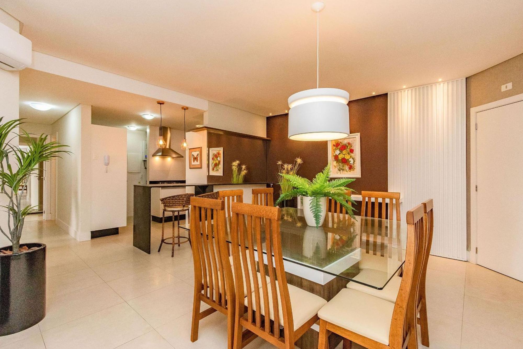 Boulevard 224D - Excelente Apartamento Em Condominio De Luxo No Centro De Bombinhas - Piscina - Jacuzzi - Academia - Portaria 24H. المظهر الخارجي الصورة